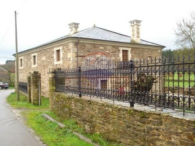 Casa en Carballedo
