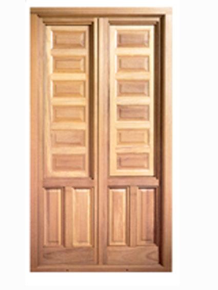 puertas balconeras de madera maciza
