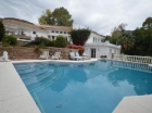 Chalet con 4 dormitorios se vende en Benalmadena Pueblo, Costa del Sol - mejor precio | unprecio.es