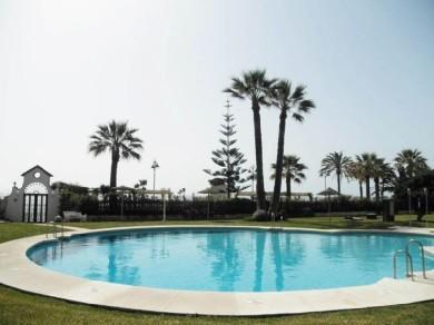 Apartamento con 2 dormitorios se vende en Benalmadena Costa, Costa del Sol