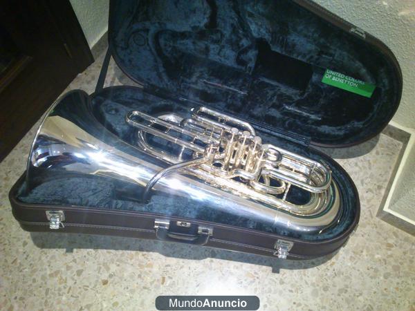 VENDO TUBA YAMAHA 621 S EN FA (PLATA)