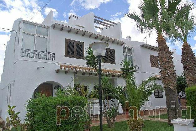 Casa en venta en Cabo Roig, Alicante (Costa Blanca)