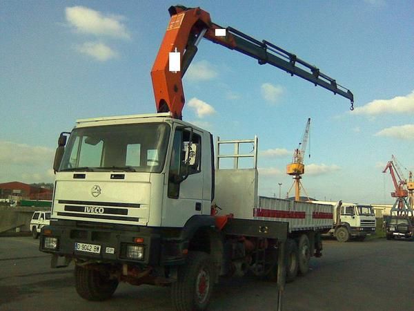 Camion Iveco4x4+grua