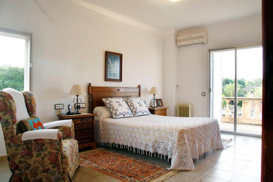 Grandioso chalet en las cadenas   con piscina privada ref 928