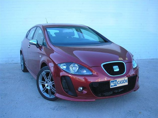 SEAT LEON  2.0TDI SPORT-UP