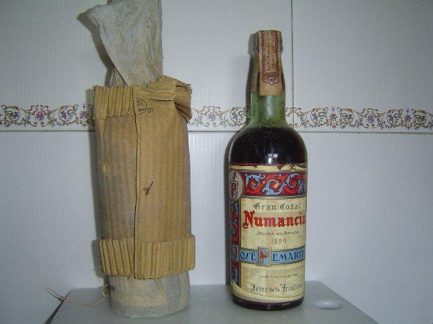 Botella de coñac