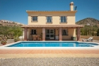 Chalet en venta en Coín, Málaga (Costa del Sol) - mejor precio | unprecio.es