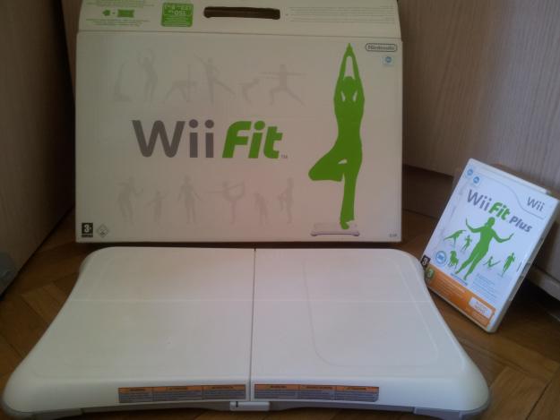 Vendo tabla wii fit + 2 juegos: wii fit y wii fit plus en perfecto estado