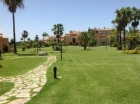 Apartamento con 2 dormitorios se vende en Estepona, Costa del Sol - mejor precio | unprecio.es