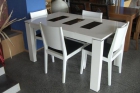 OFERTA DE MESA Y 4 SILLAS BLANCAS - mejor precio | unprecio.es