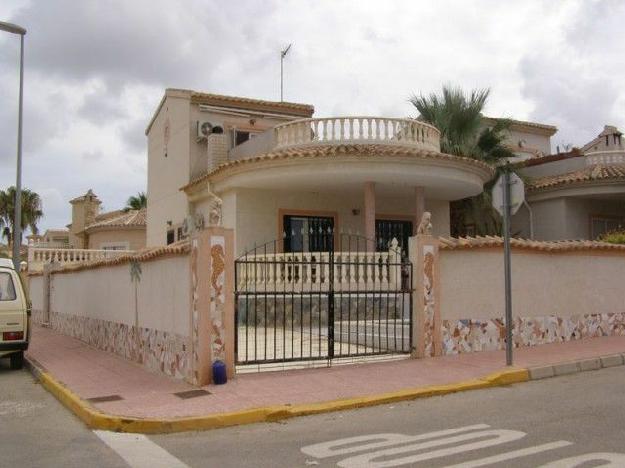 Chalet en venta en Ciudad Quesada, Alicante (Costa Blanca)
