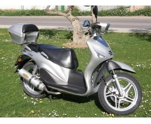 CSR SCOO 125