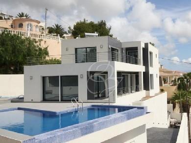 Chalet con 4 dormitorios se vende en Moraira, Costa Blanca
