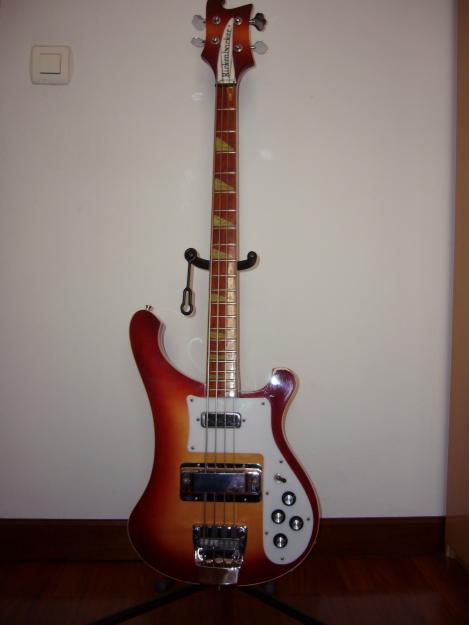 Vendo bajo Rickenbacker 4003 fireglo