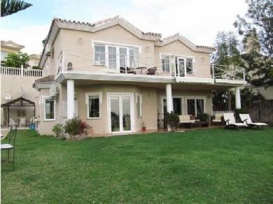 Chalet con 3 dormitorios se vende en Mijas Costa, Costa del Sol