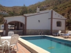 Chalet con 3 dormitorios se vende en Iznate, Axarquia - mejor precio | unprecio.es