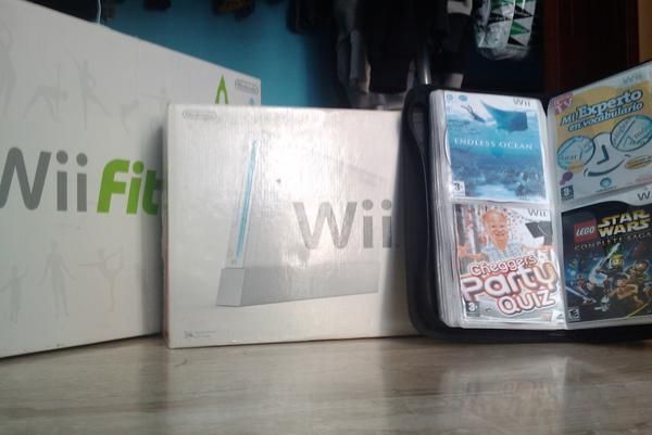 Cambio Wii + Extras por Xbox360
