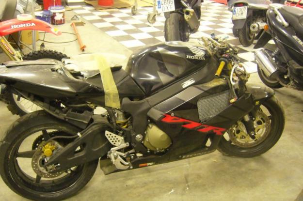 Despiece completo Honda VTR 1000 SP2