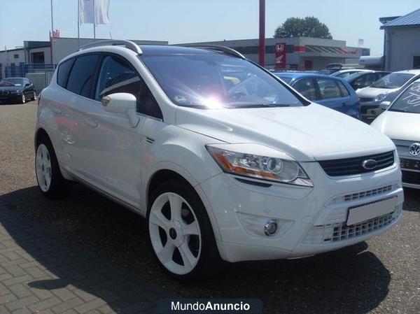 Ford Kuga 2.0 TDCi 2x4 Titanium Panorama