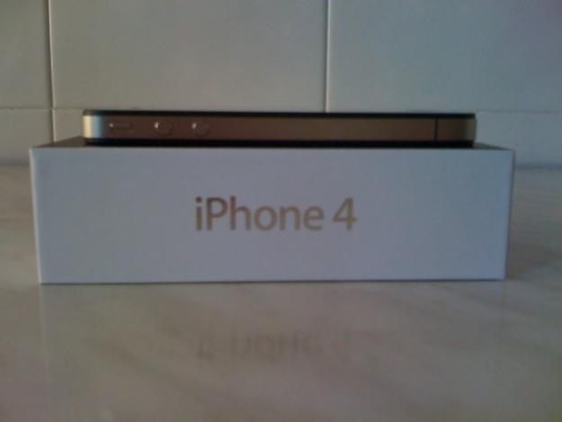 IPHONE 4 32GB
