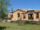 Chalet con 2 dormitorios se vende en Coin - mejor precio | unprecio.es