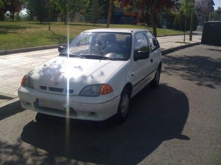 SUZUKI SWIFT 1.3 GLS - MADRID
