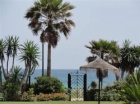 Apartamento con 2 dormitorios se vende en Estepona, Costa del Sol - mejor precio | unprecio.es