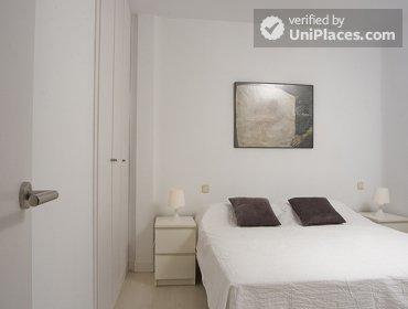 2-Bedroom apartment next to Parque del Retiro
