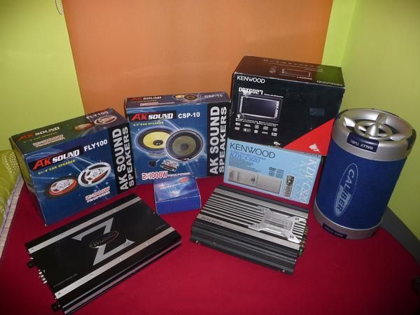 Pantalla doble din, cargador dvd´s, etapas, etc...