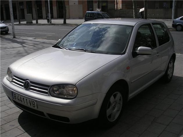 PEUGEOT 407 1.6HDI ST Confort