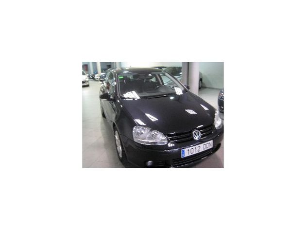 VOLKSWAGEN Golf 2.0TDI Sportline DSG