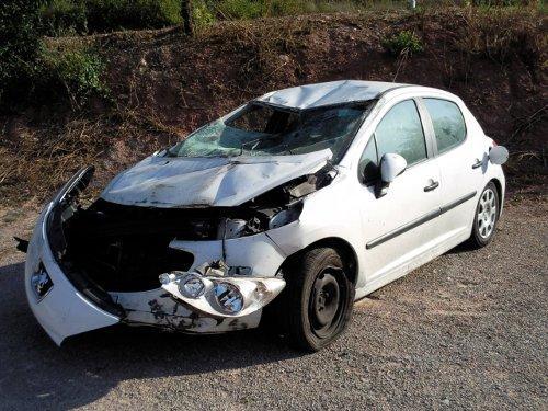 COMPRO TU COCHE AVERIADO O ACCIDENTADO. NO LO ENVIES AL DESGUACE!