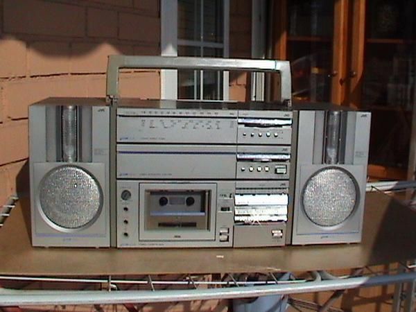 radioghettoblaster jvc pc5 compo system