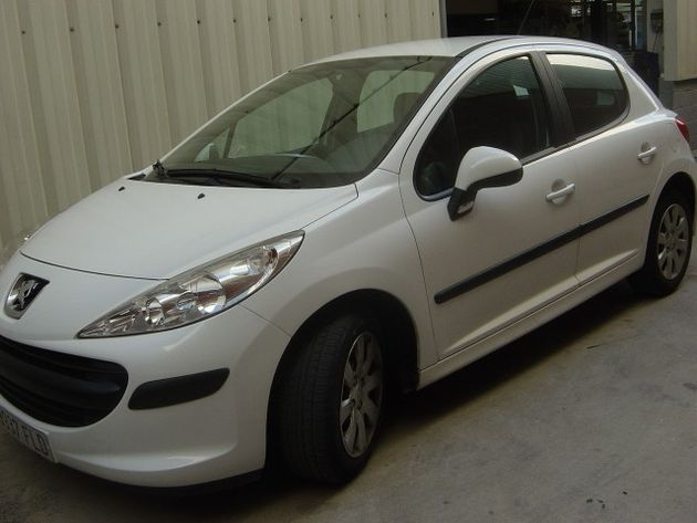 RENAULT LAGUNA G.T 1.9DCI EXPRESS. 130