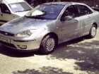 Venta de coche Ford FOCUS SEDAN GHIA 1,6 16V '04 en Barcelona - mejor precio | unprecio.es