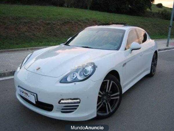 Porsche Panamera 4S