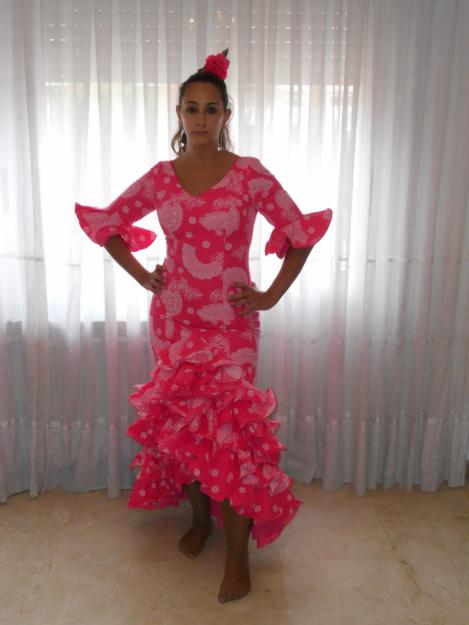 Vendo traje de flamenca