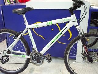 Bicicleta montaña Runfit Revel Power como nueva.
