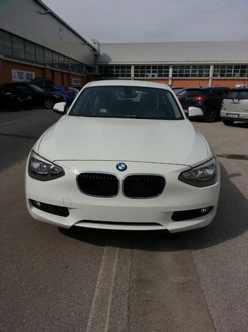 BMW 118 D '12