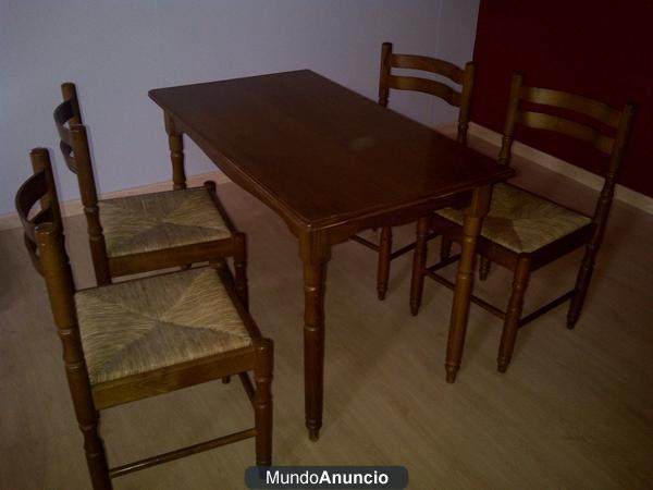 VENDO MESA CON 4 SILLAS ROBLE