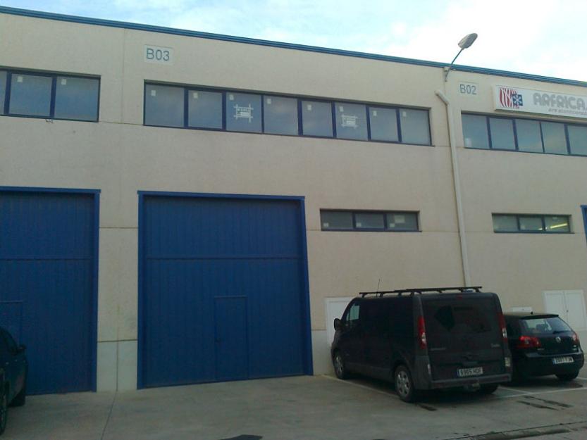 Venta de nave industrial en Zaragoza