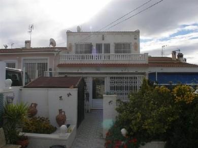 Bungalow con 3 dormitorios se vende en Ciudad Quesada, Costa Blanca