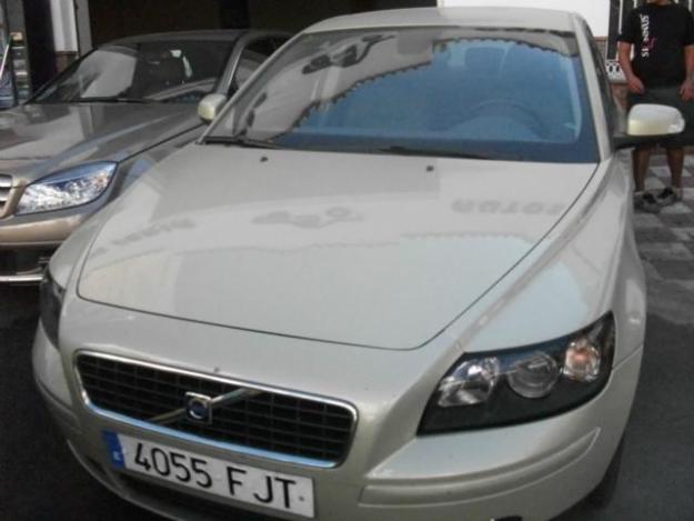 Volvo S40 1.6 Momentum