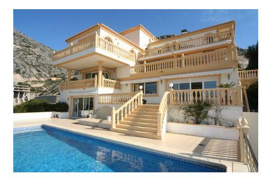 4 Dormitorio Chalet En Venta en Altea, Alicante