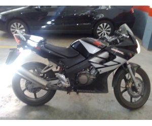 HONDA CBR 125 R