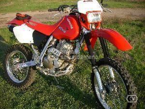 Honda xr400r 5500 kilometros muy buen estado itv asta mayo del 2009