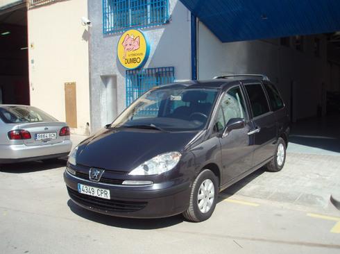 Peugeot 807 2.0 i - 143 CV - 8 PLAZAS