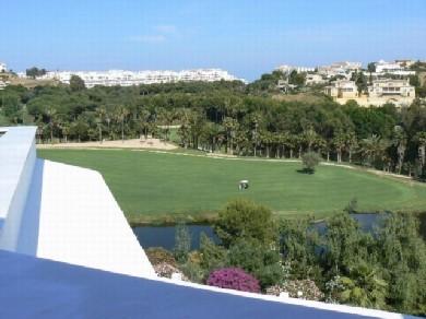 Adosado con 4 dormitorios se vende en Benalmadena Costa, Costa del Sol