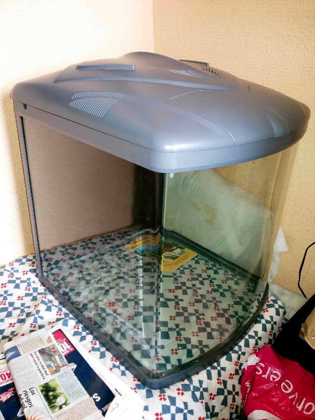 SERA Biotop Cube 130 XXL a estrenar