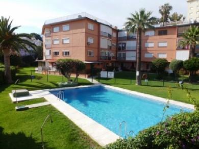 Apartamento con 2 dormitorios se vende en Fuengirola, Costa del Sol
